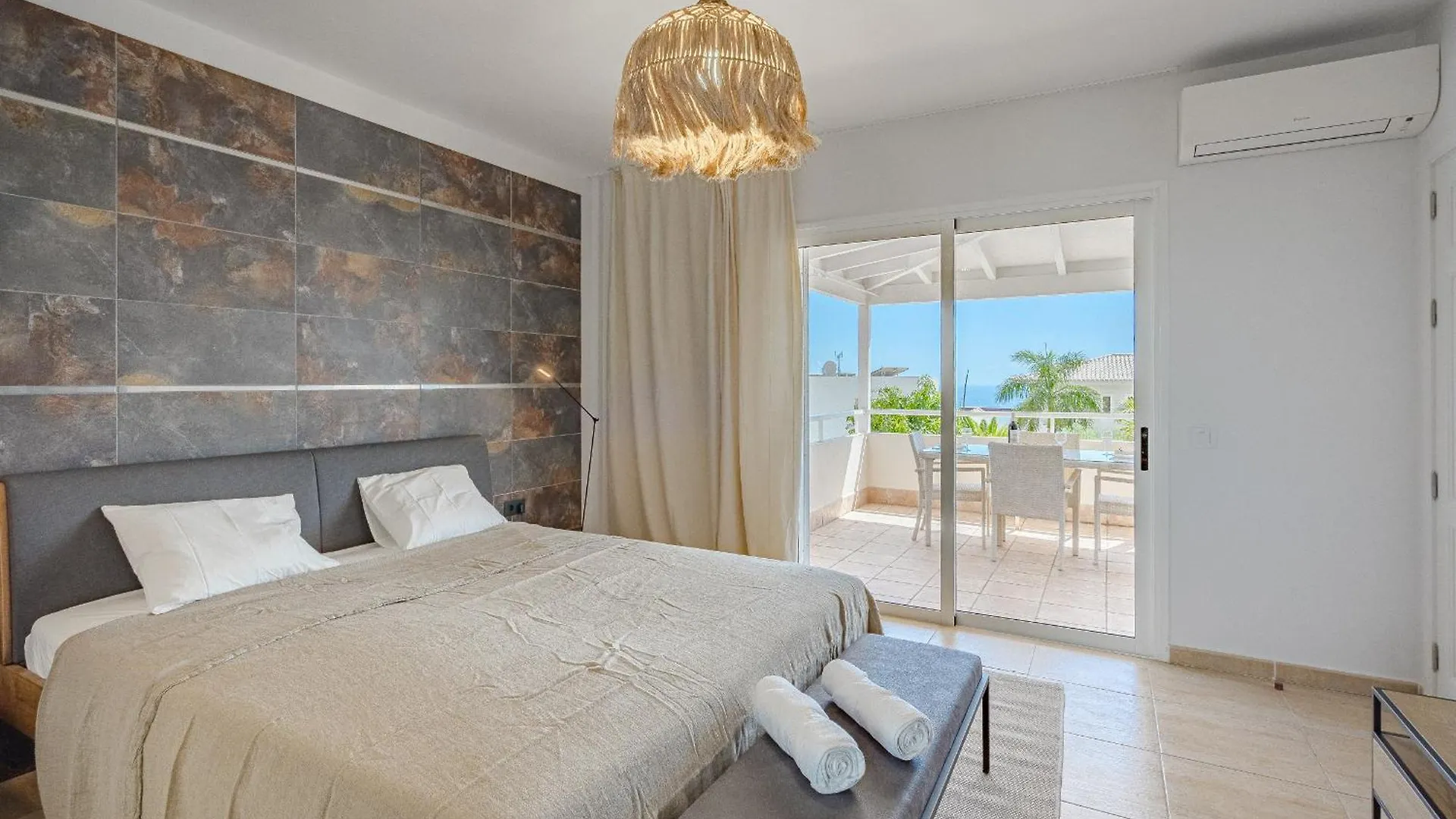 Villa Sabina - 6 Bedroom House Costa Adeje   Costa Adeje (Tenerife)